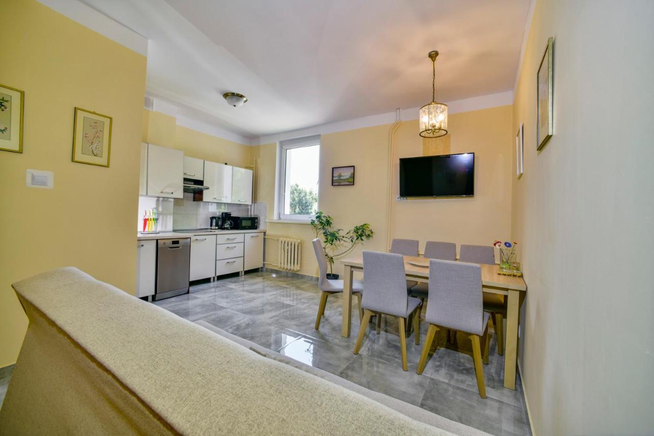 U Ewy W Kolobrzegu Podczele - 2 Sypialnie 50m2, Wifi I Darmowy Parking! Apartment Kolobrzeg