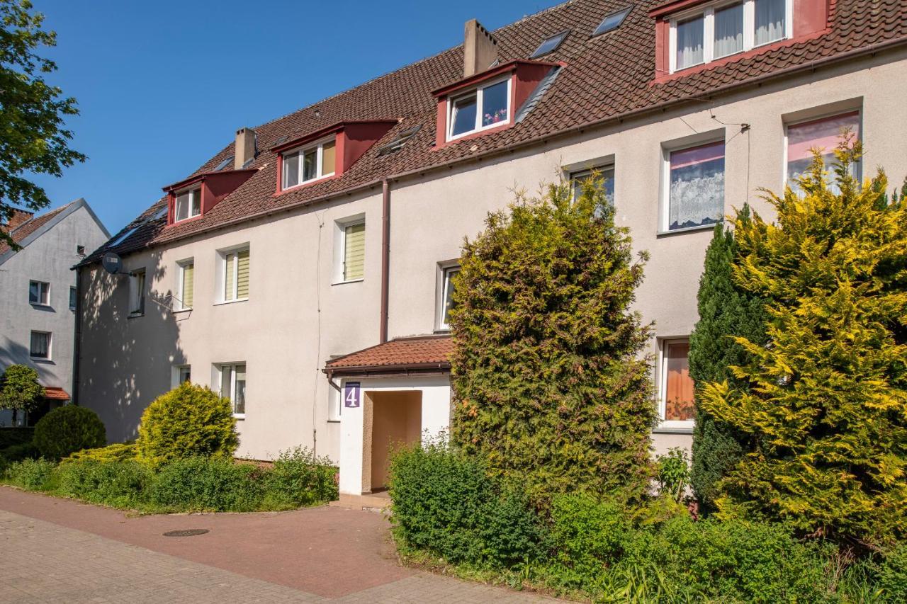 U Ewy W Kolobrzegu Podczele - 2 Sypialnie 50m2, Wifi I Darmowy Parking! Apartment *