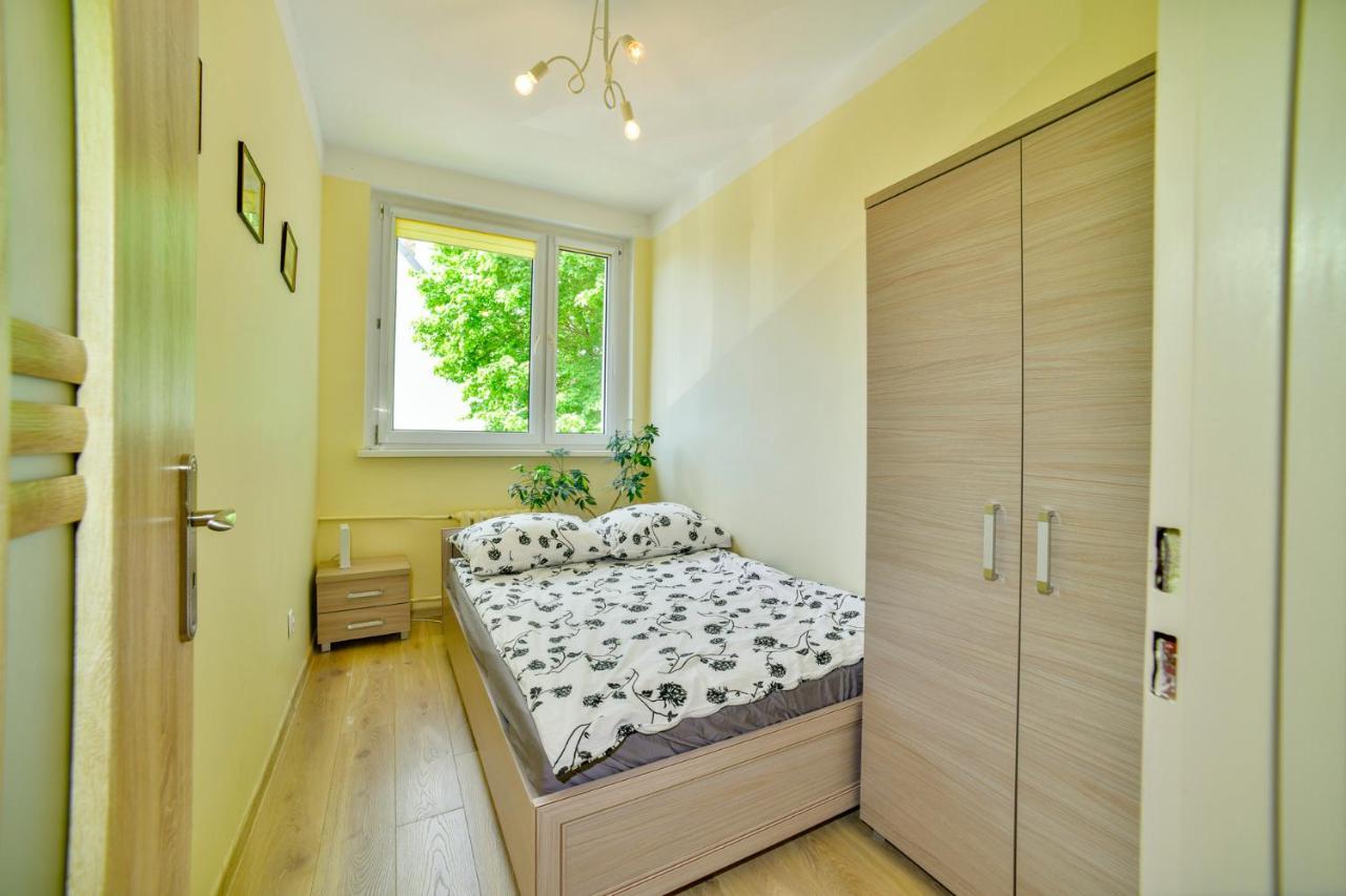 Apartment U Ewy W Kolobrzegu Podczele - 2 Sypialnie 50m2, Wifi I Darmowy Parking! Kolobrzeg
