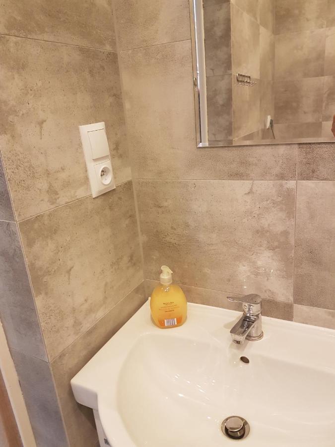 U Ewy W Kolobrzegu Podczele - 2 Sypialnie 50m2, Wifi I Darmowy Parking! Apartment Kolobrzeg