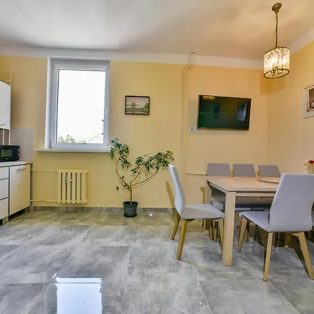 Apartament U Ewy W Kolobrzegu Podczele - 2 Sypialnie 50M2, Wifi I Darmowy Parking! Exterior photo