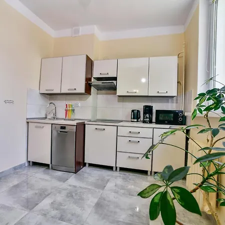 Apartament U Ewy W Kolobrzegu Podczele - 2 Sypialnie 50M2, Wifi I Darmowy Parking! Exterior photo
