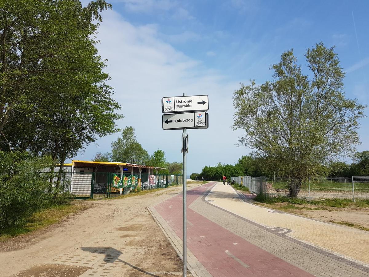 U Ewy W Kolobrzegu Podczele - 2 Sypialnie 50m2, Wifi I Darmowy Parking! Leilighet Kołobrzeg